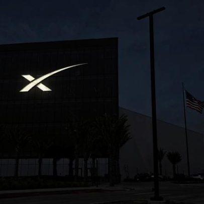 SpaceX estreia na bolsa dos EUA entre as mais valiosas do país