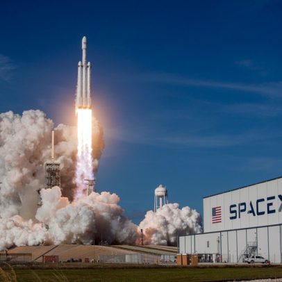 Ações da SpaceX devem subir 20% na estreia em NY após IPO recorde