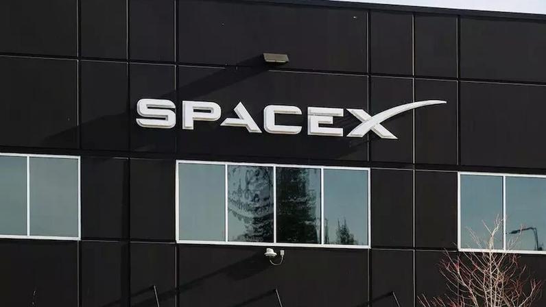 SpaceX estabelece preço mínimo de ação e valuation antes do IPO