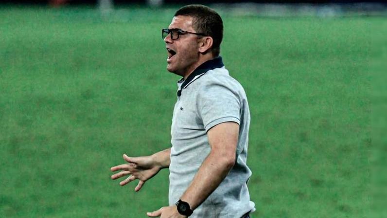 Umberto Louzer levou a Chapecoense ao terceiro lugar da Série B do Campeonato Brasileiro