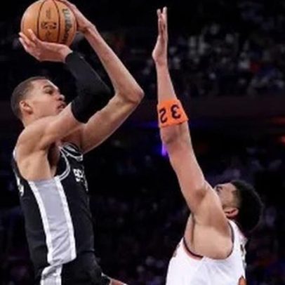 Spurs vencem Knicks em Nova York e reduzem desvantagem na final da NBA