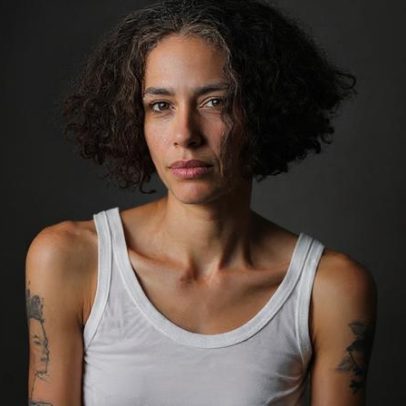 Stephanie Cavalli comenta os novos 50 e a liberdade da mulher madura