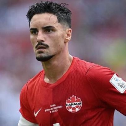 Canadense que deu entrevista em português erra ao falar de Neymar na estreia