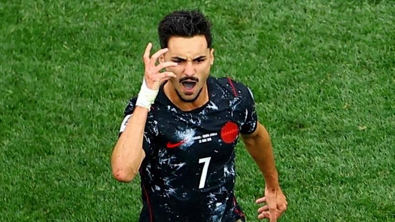 Stephen Eustáquio, do Canadá, fez gol decisivo contra a África do Sul, na 2ª rodada da Copa do Mundo