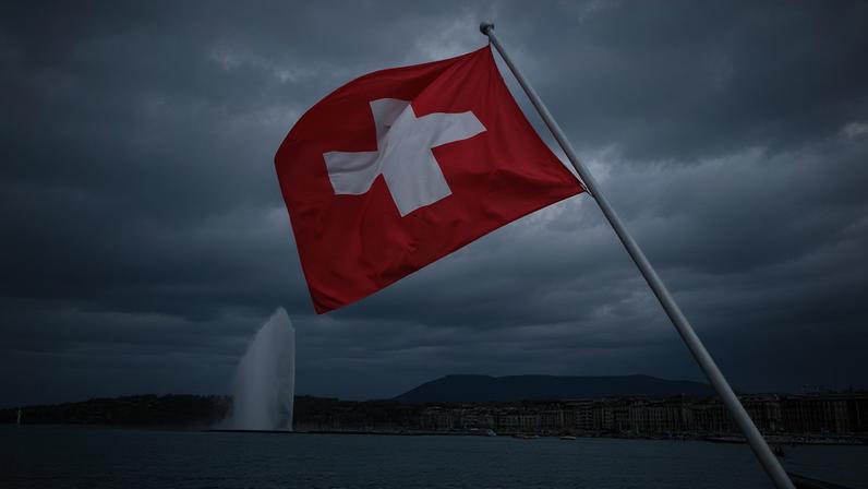 Bandeira da Suíça — Foto: Ari Dinar/Unsplash