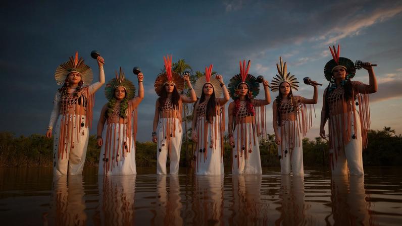 Suraras do Tapajós se apresentam no Sonora Brasil. Foto: Bruna Callegari/Divulgação
