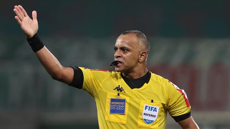 Wilton Sampaio "é bem 'Zé Regrinha'; é o cara para esse jogo”, diz Paulo Caravina