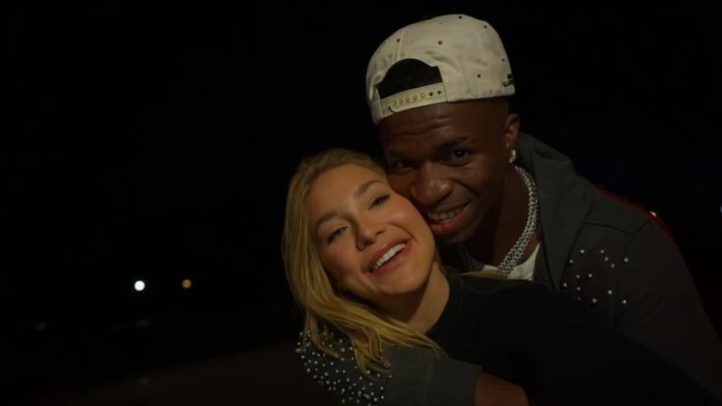 Tadeu Schmidt reage ao vivo a possível volta de Virginia e Vini Jr.