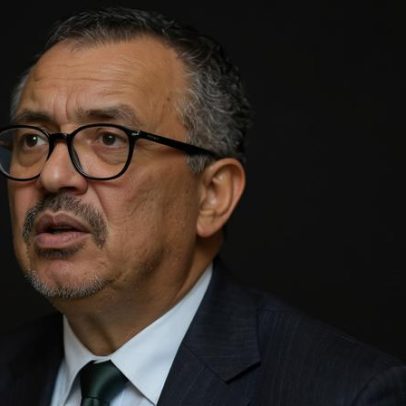 França não enfrenta pânico por Ebola, afirma diretor-geral da OMS
