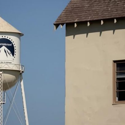 Governo dos EUA aprova fusão entre Paramount e Warner Bros