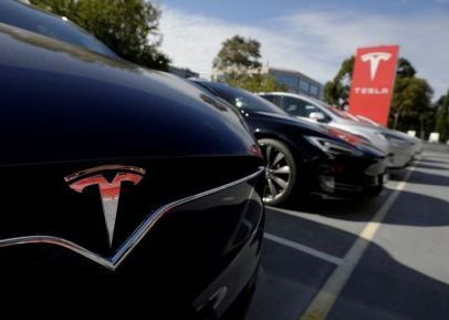 JPMorgan eleva recomendação da Tesla para neutro
