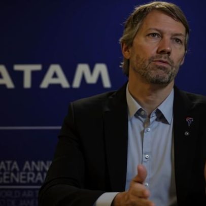 LATAM Brasil reduz planos de capacidade devido aos custos de combustível