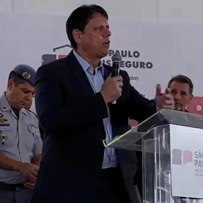 Tarcísio pede desculpas a vítimas de roubo de celular em São Paulo