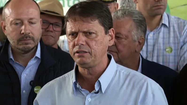 Após críticas de Nunes, Tarcísio comenta operação sobre contrato de Wi-Fi e defende autonomia da polícia: 'A gente não interfere' — Foto: EPTV/Reprodução