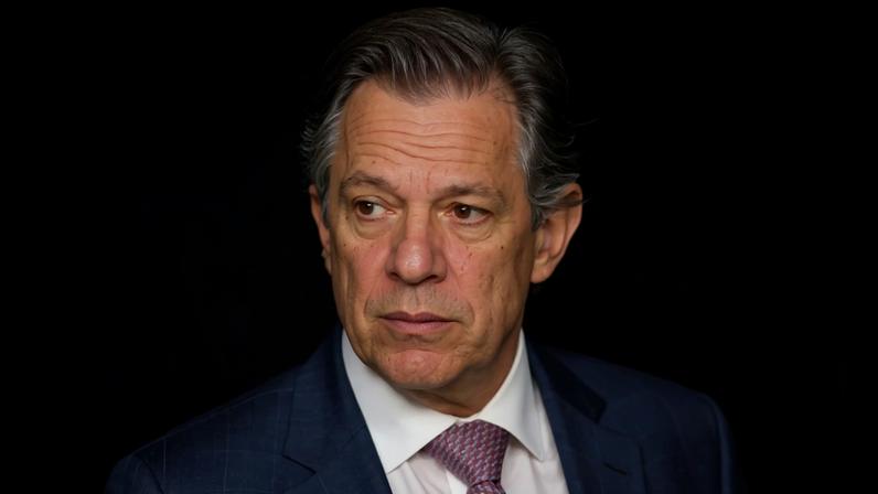 Montagem com imagens do governador Tarcísio de Freitas (esquerda) e o ex-ministro Fernando Haddad (direita) - Metrópoles