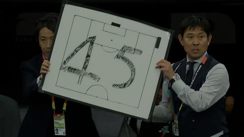 Técnico do Japão utiliza estratégia inusitada na Copa e viraliza. Veja