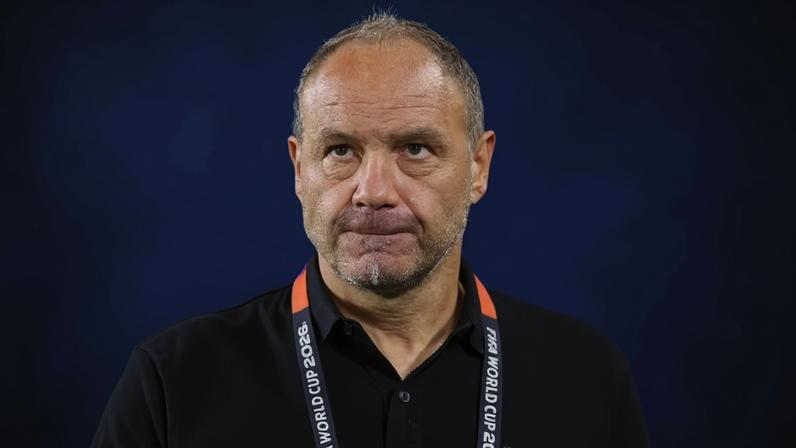 Técnico Sebastien Migne alerta Haiti para erros após derrota na Copa