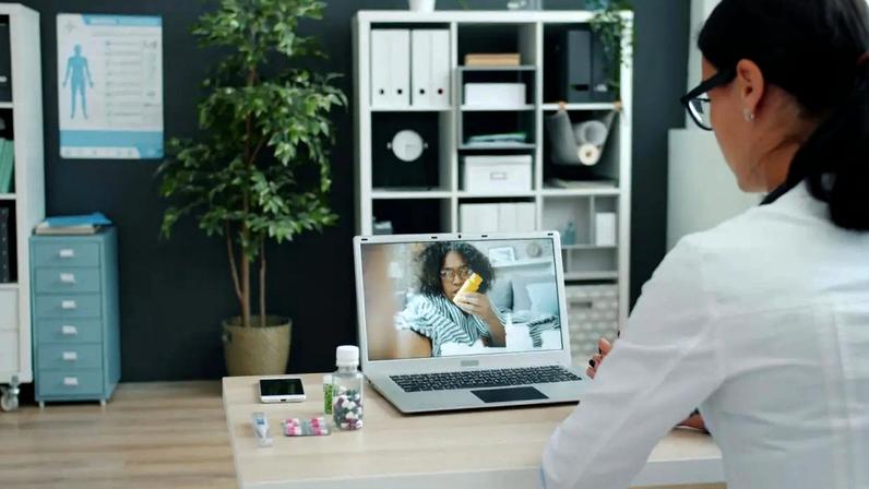O próximo ciclo da telemedicina será menos medido pelo volume de chamadas e mais pela capacidade de resolver problemas (Foto: Vitaly Gariev/Unsplash)