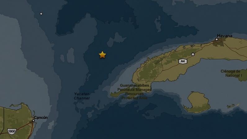 Imagem colorida mostra mapa com estrela sinalizada onde terremoto ocorreu - Metrópoles