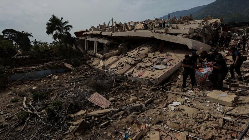 Imagem colorida mostra estragos provocados por terremotos na Venezuela - Metrópoles