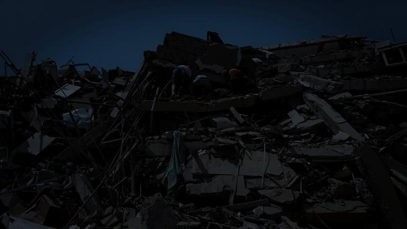 Vista de um prédio após o terremoto no estado de La Guaira, Venezuela, em 26 de junho de 2026.