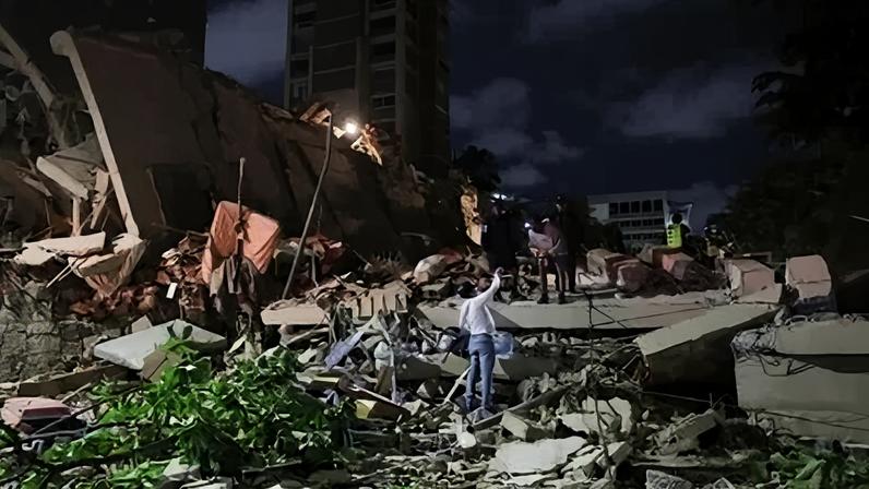 Danos causados por terremotos na Venezuela