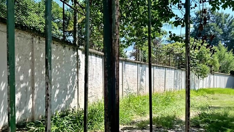 Terreno na zona leste onde a Cohab deve construir moradias após acordo firmado há 8 anos