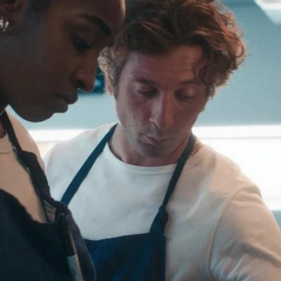 The Bear se prepara para último serviço de jantar no trailer da temporada final