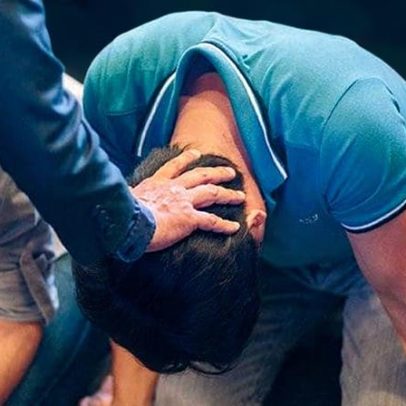 Chamadas de altar são bíblicas ou viraram erro na igreja?