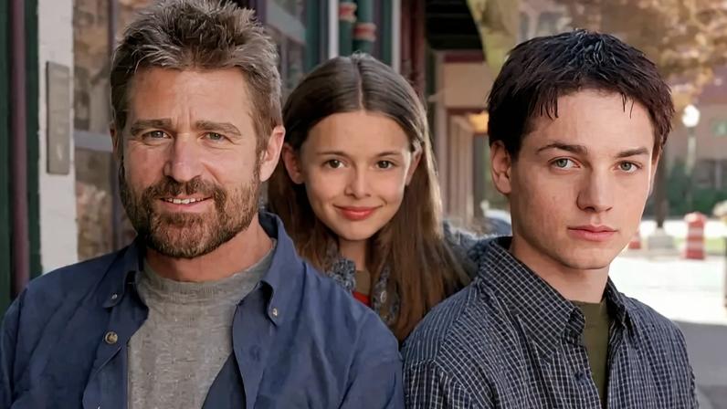Treat Williams, Vivien Cardone e Gregory Smith na série 'Everwood'