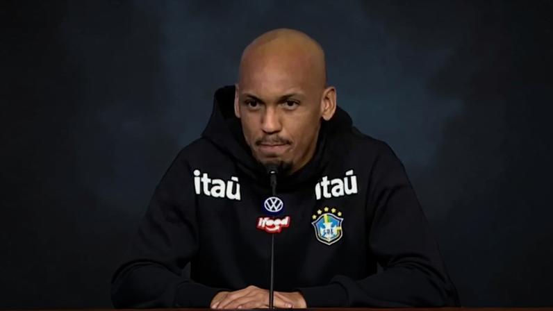 Fabinho minimiza entrada de Casemiro em Endrick durante treino da Seleção