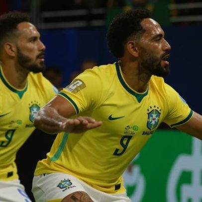 Família de Matheus Cunha celebra gol no terceiro jogo da Copa