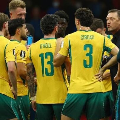 Pausa de hidratação resulta em 7 gols e muda o estilo de jogo