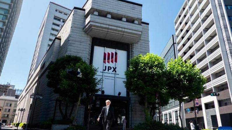 Na imagem, bolsa de valores de Tokyo