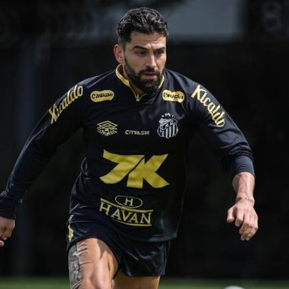 Santos rescinde contrato do volante Tomás Rincón