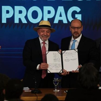 Lula diz que governo não impedirá governador interino do Rio
