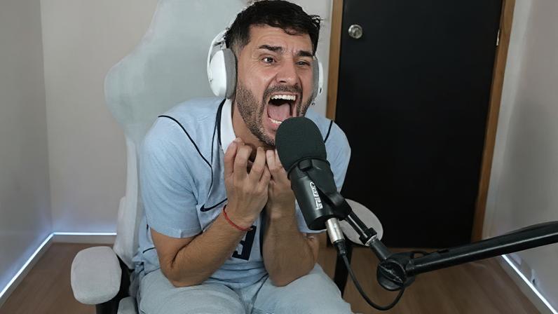 Streamer uruguaio se revolta com falha de Muslera na Copa
