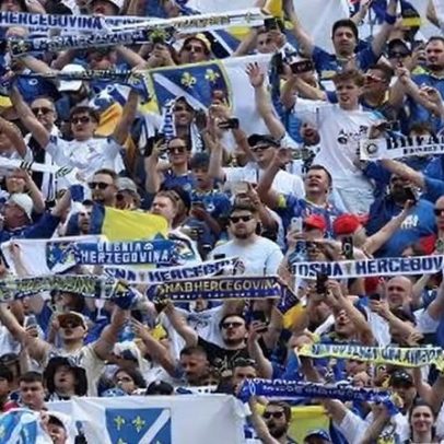 Hino da Bósnia não tem letra, torcedores cantam versão antiga na Copa