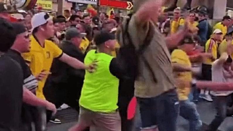 Torcedores do Equador brigaram na Times Square