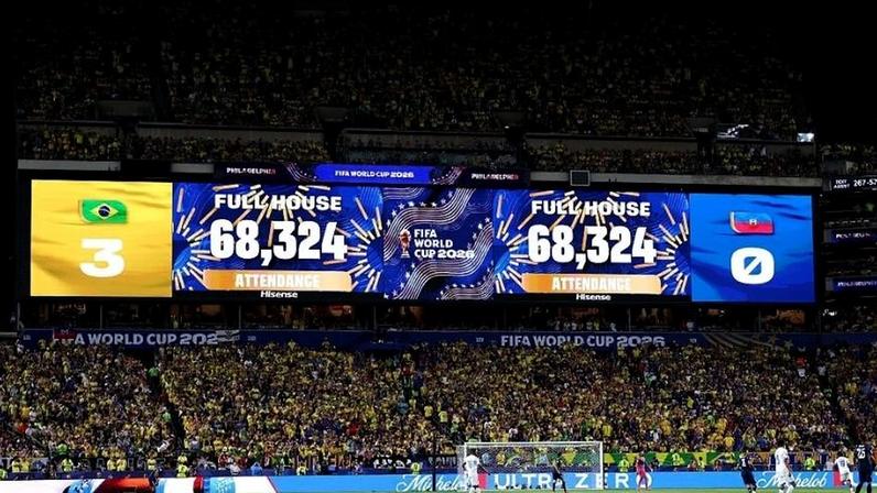 Torcida brasileira lota estádio da Filadélfia em jogo contra o Haiti pela Copa do Mundo de 2026