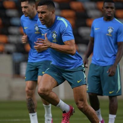 Brasil encerra preparação para duelo com Japão, 1º mata-mata da Copa