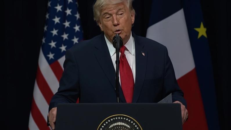 Trump durante discurso no G7, na França