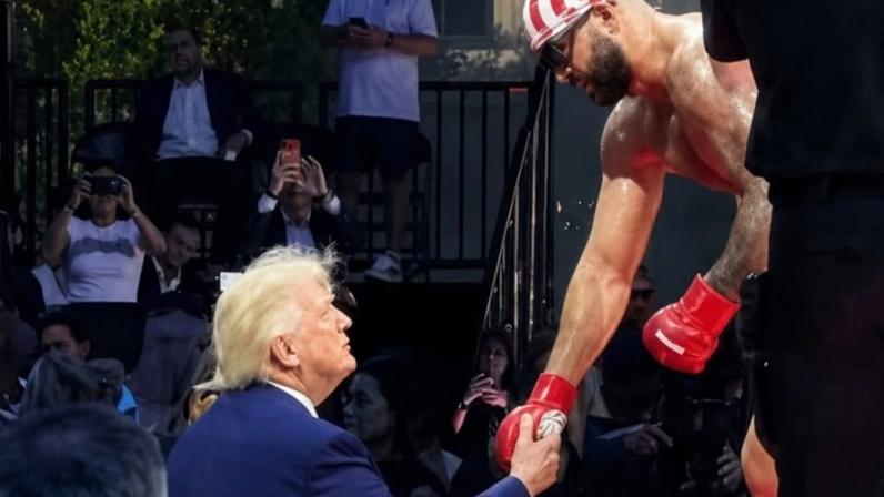 O atleta ganhou destaque por sua atuação no MMA e pela imagem associada à superação física e disciplina esportiva