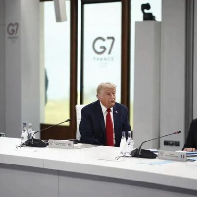 Trump diz que memorando não é acordo final e atacará Irã se não se comportar