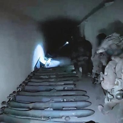Israel diz ter descoberto túnel militar do Hezbollah sob vila