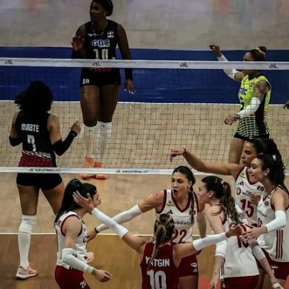 Turquia vence estreia da VNL sem Karakurt e com torcida contra