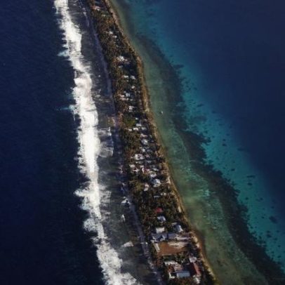 Por que o oceano é salgado se os rios trazem água doce?