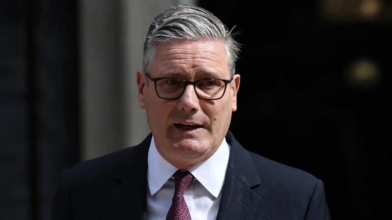 Governo do premiê trabalhista Keir Starmer, que está de saída, abriu consulta pública até 31 de agosto (Foto: NEIL HALL/EFE/EPA)