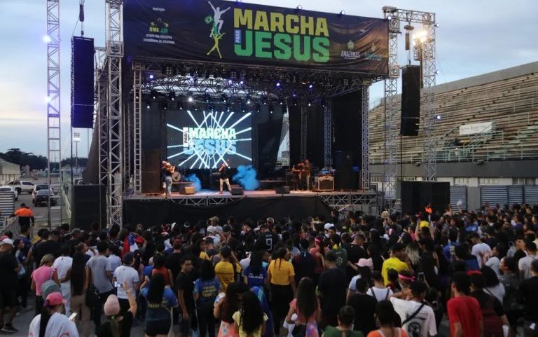 Marcha para Jesus reúne fé, autoridades e sinais da disputa pelo eleitor evangélico