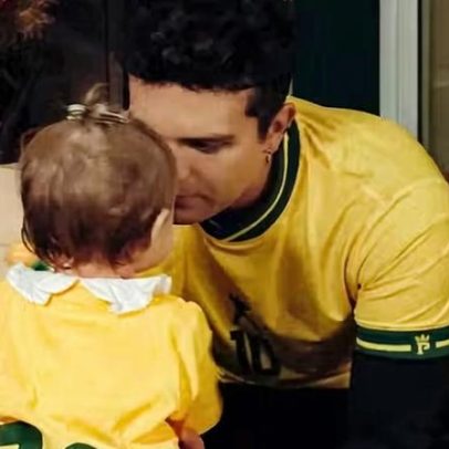 Luan Santana surge com a filha em clique raro na Copa do Mundo